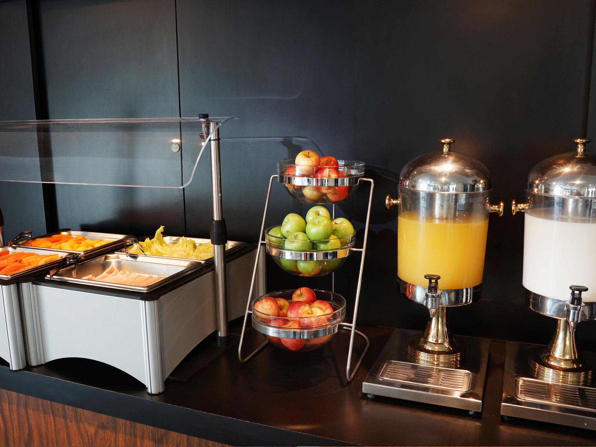 City Express Plus By Marriott Bogota Aeropuerto ภายนอก รูปภาพ